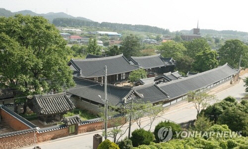 익산 김병순 고택 전경.  문화재청 제공